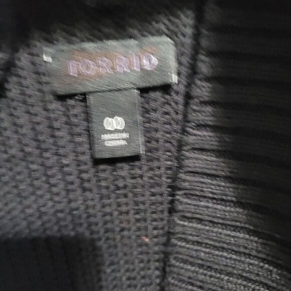 Torrid open back sweater - Picture 3 of 4